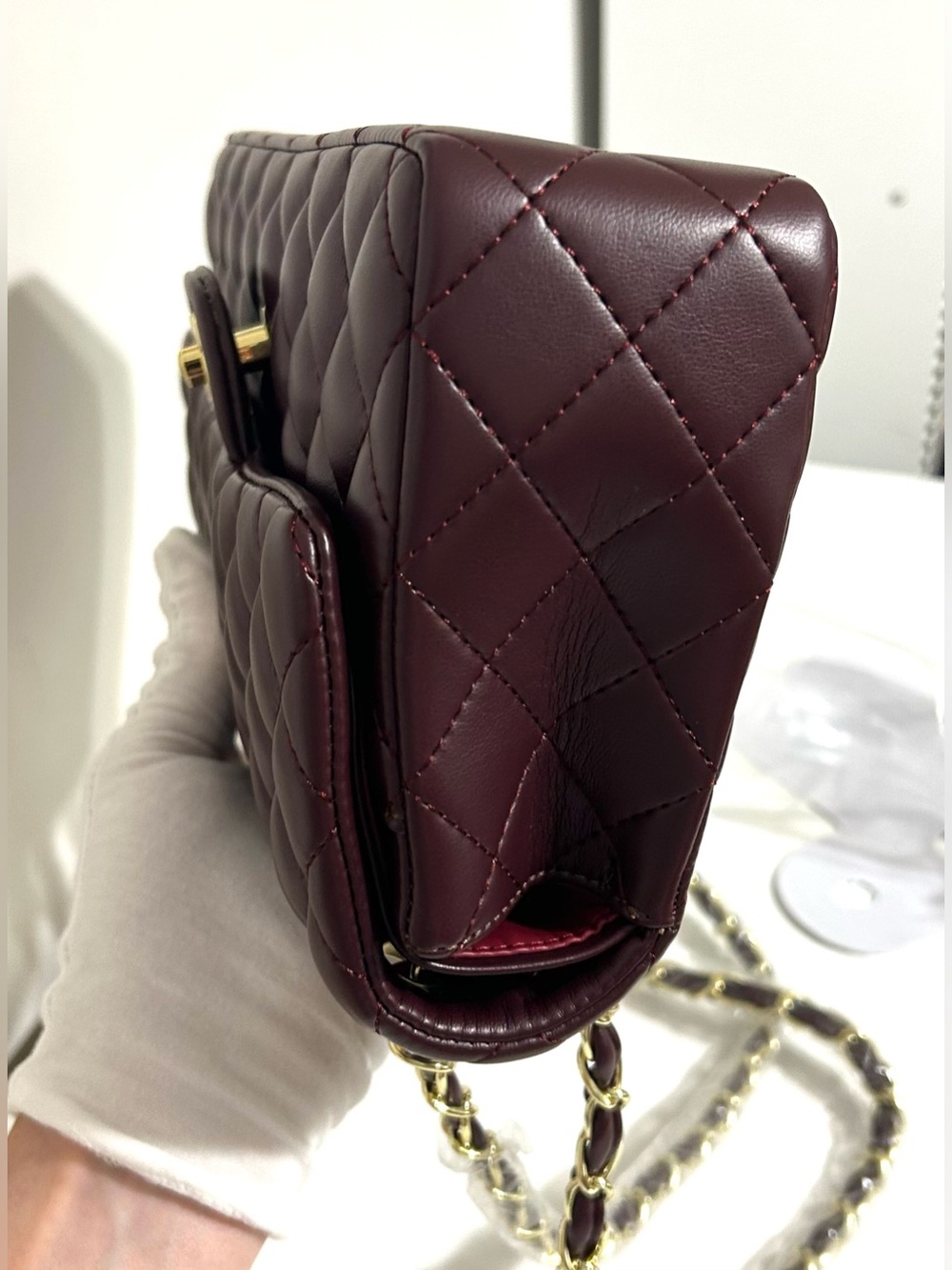 Quilted Medium Size Shoulder Bag - Picture 12 of 16
